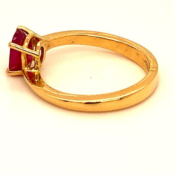 Burmese Ruby 1.02ct Solid 18K Yellow Gold Ring - Picture 6 of 7